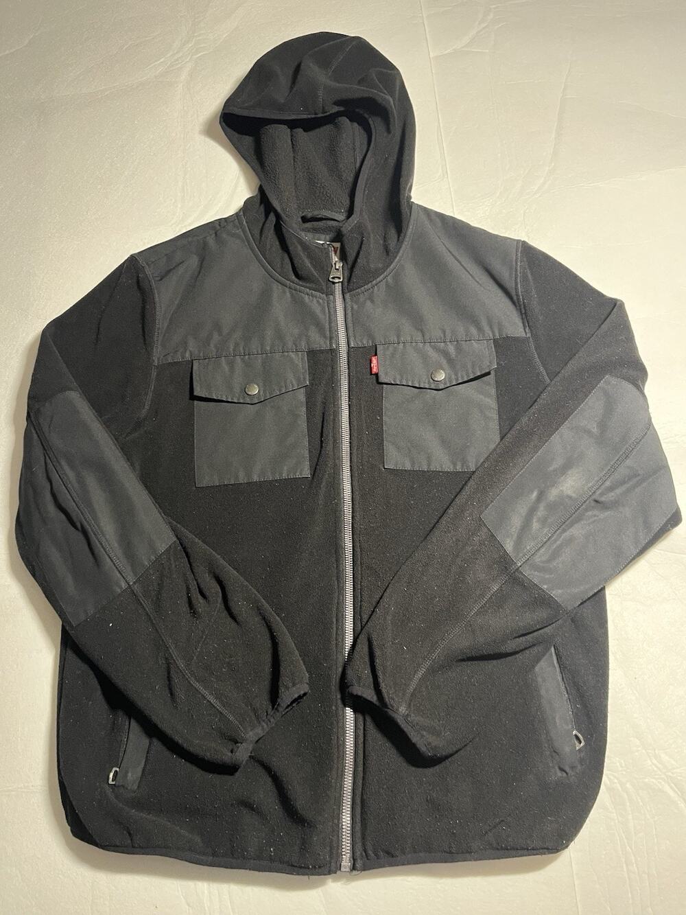 Levi’s Men’s Medium Black Hooded Fleece Jacket Utility Full Zip Outdoor
